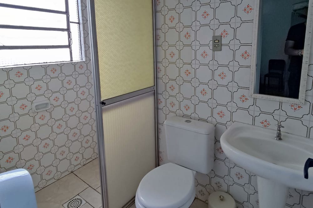 Photo of Bathroom in Itaqui