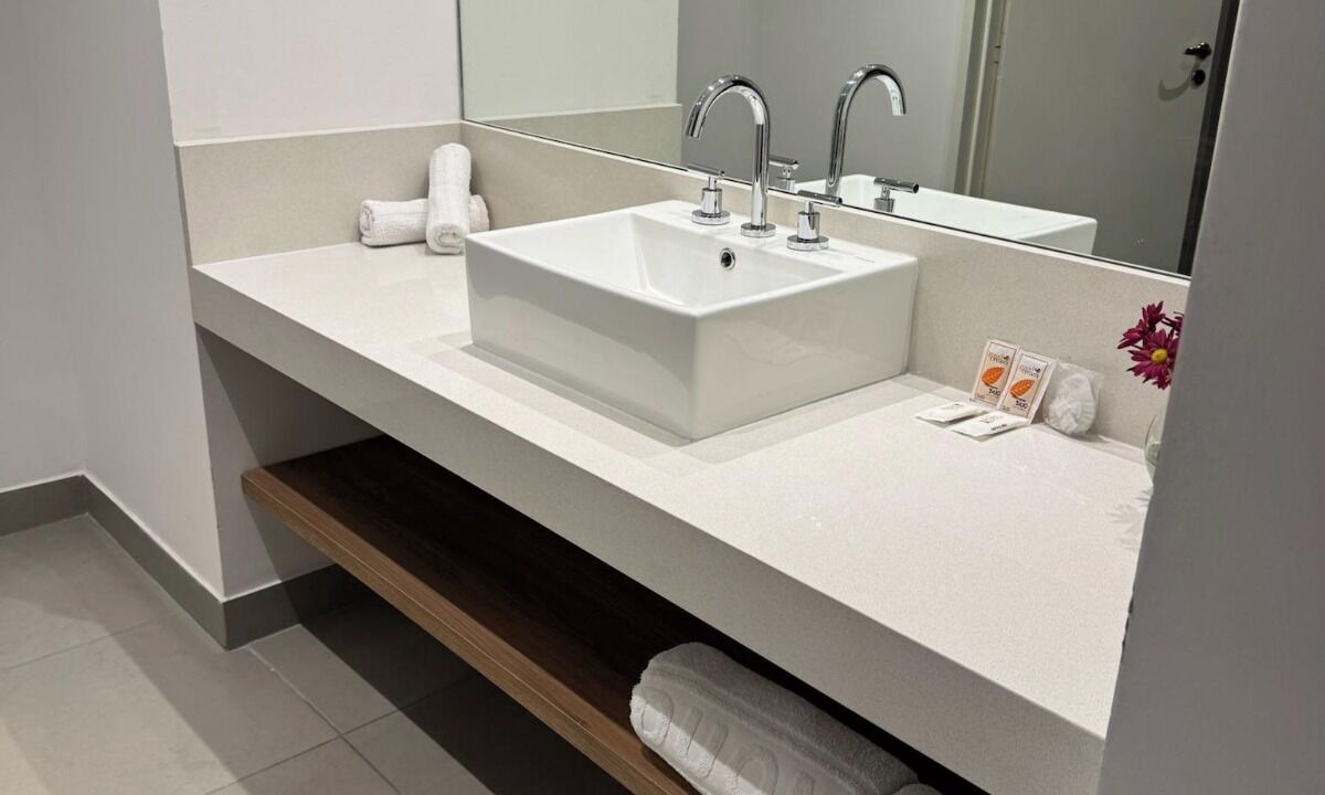 Photo of Bathroom in Congreso