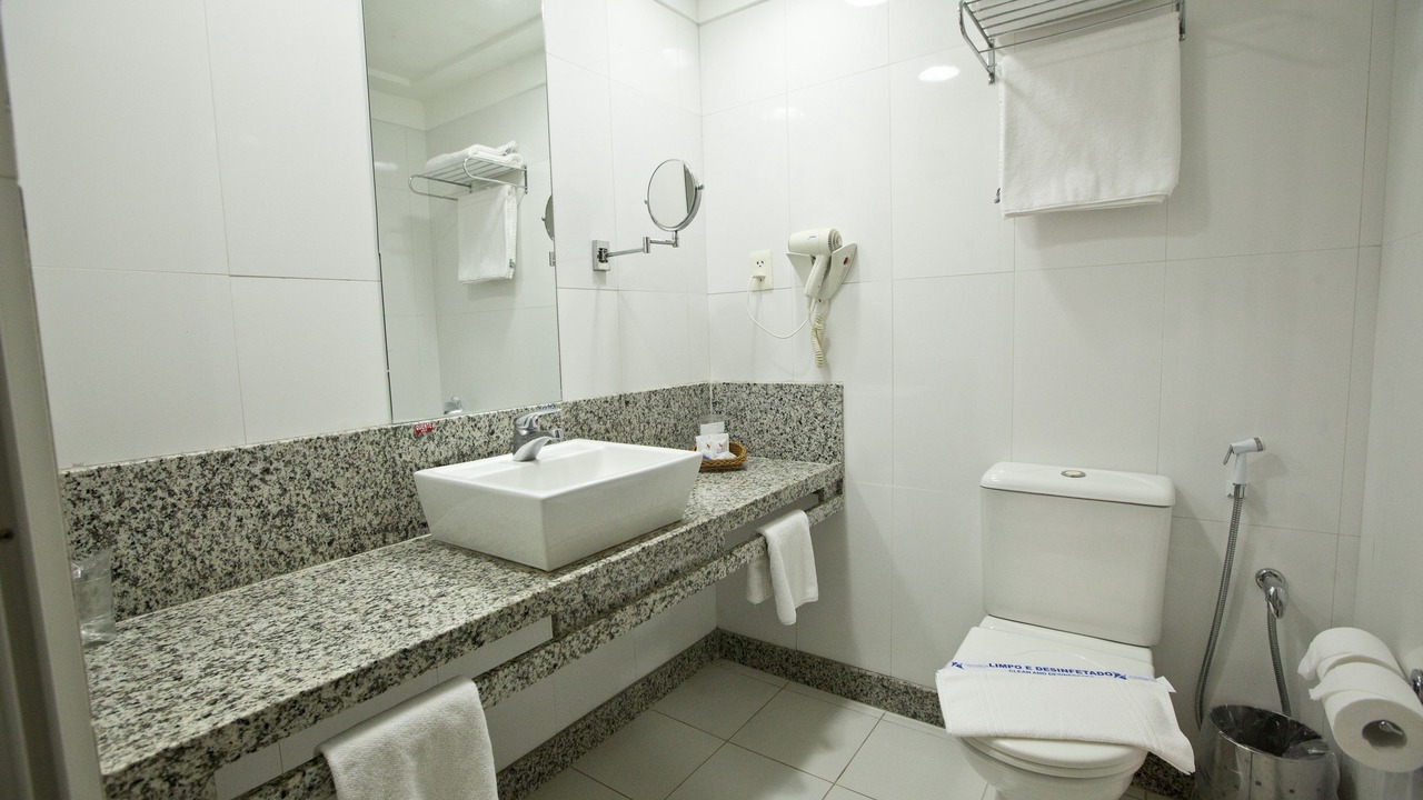 Photo of Bathroom in Atalaia
