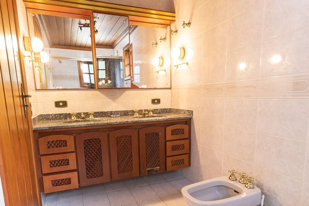 Photo of Bathroom in Jardim Manancial