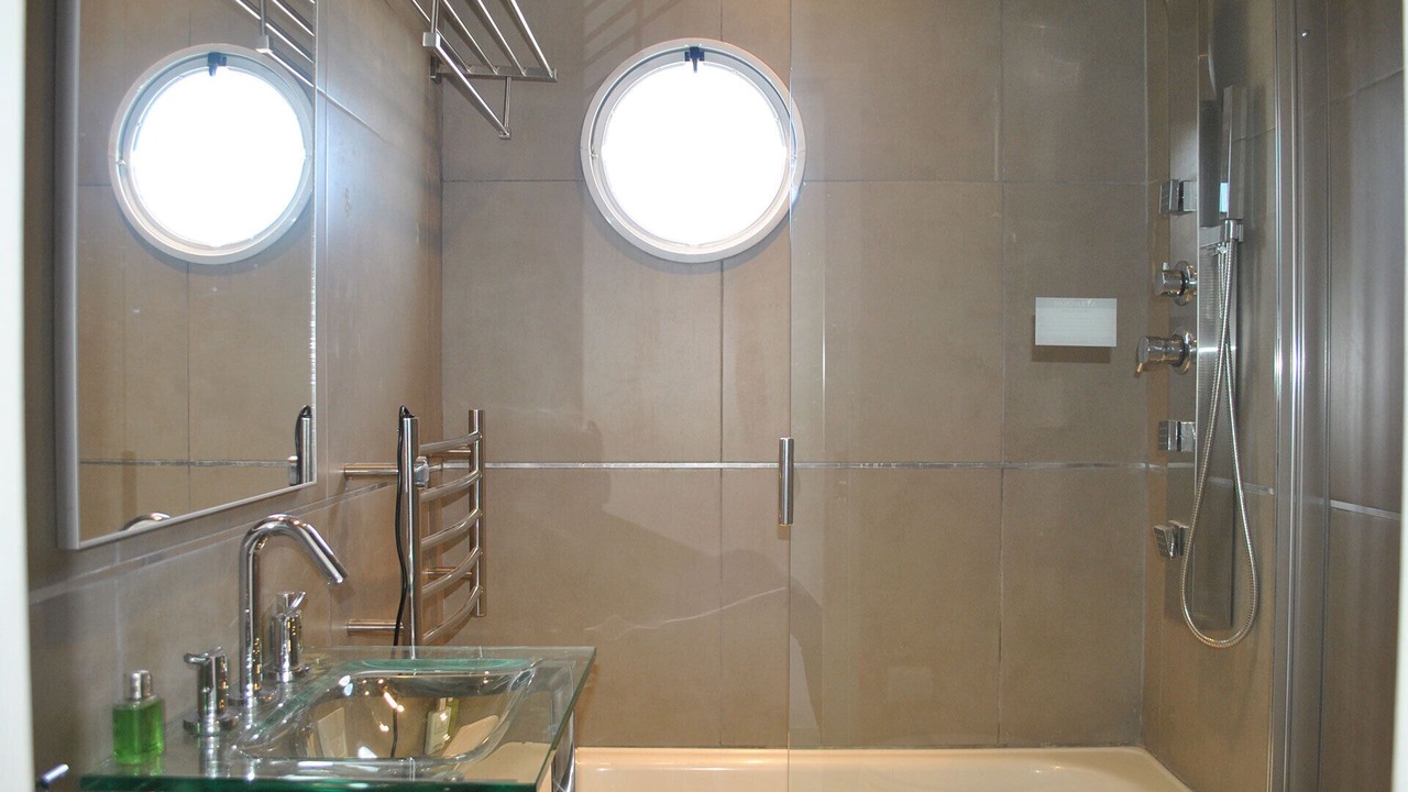 Photo of Bathroom in Olivos