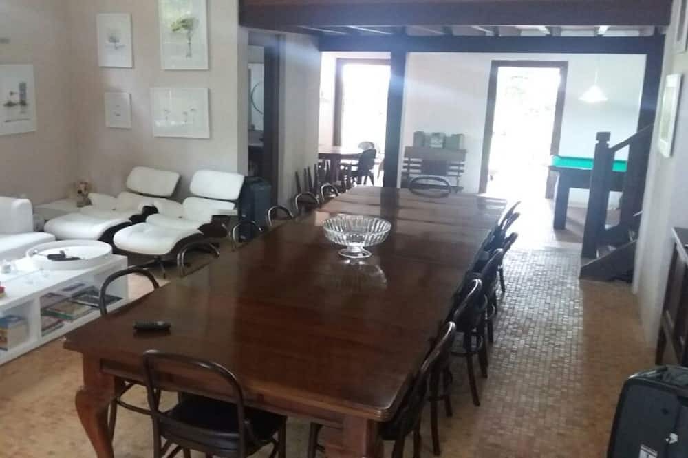 Photo of Bedroom in Felix
