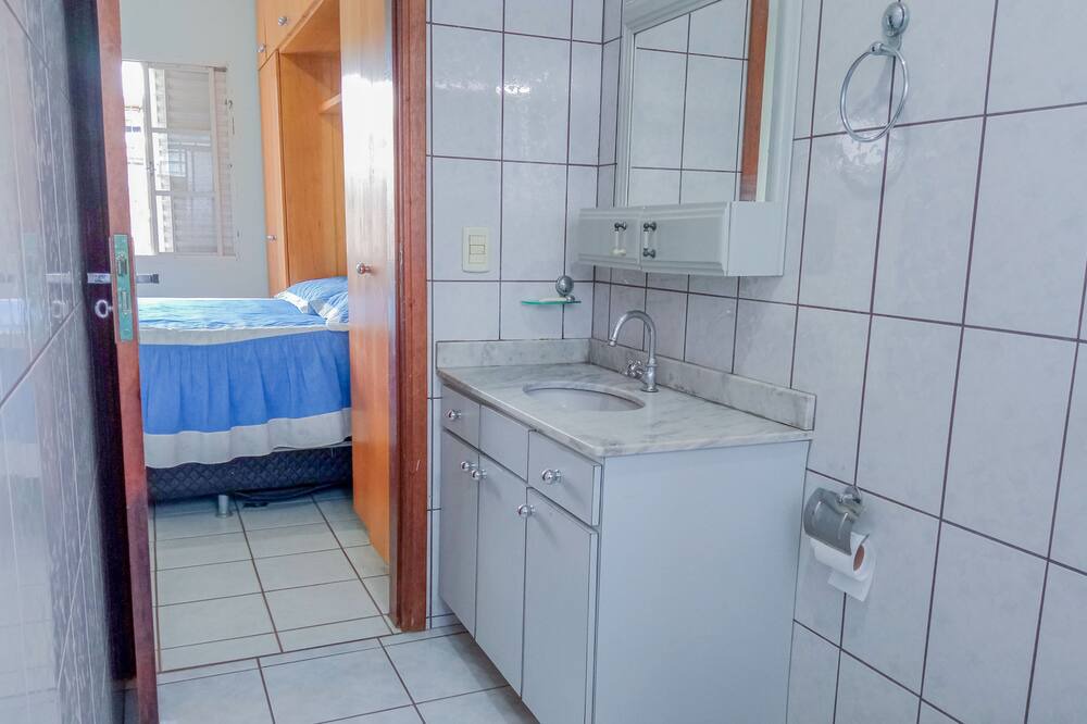 Photo of Bathroom in Londrina