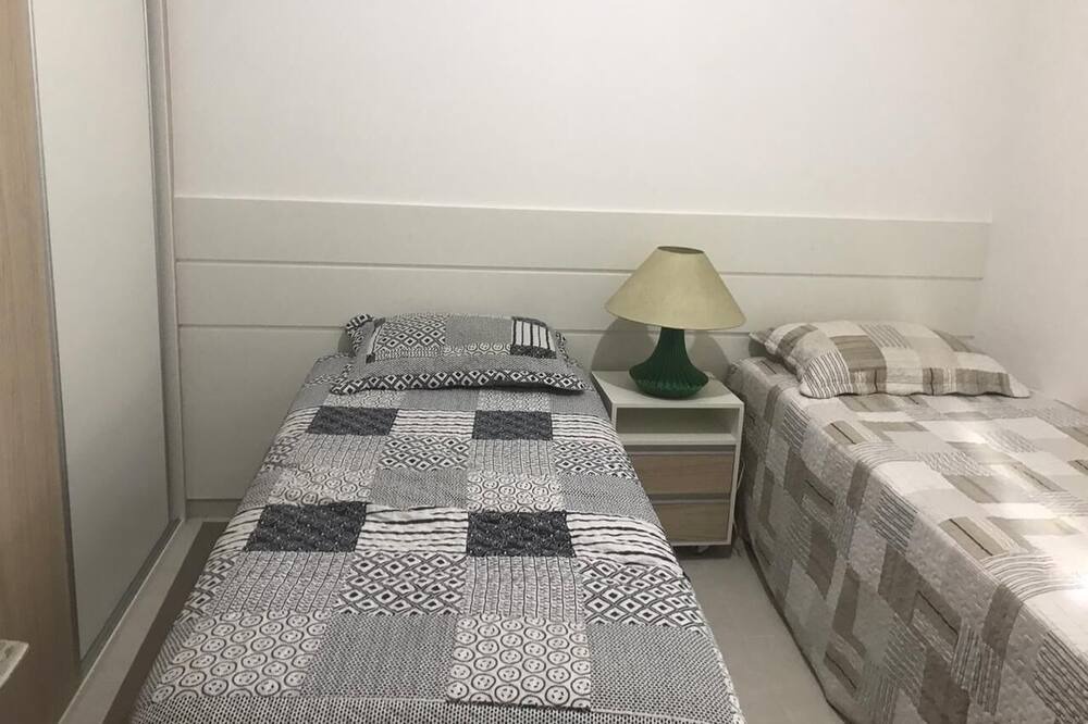 Photo of Bedroom in Peninsula