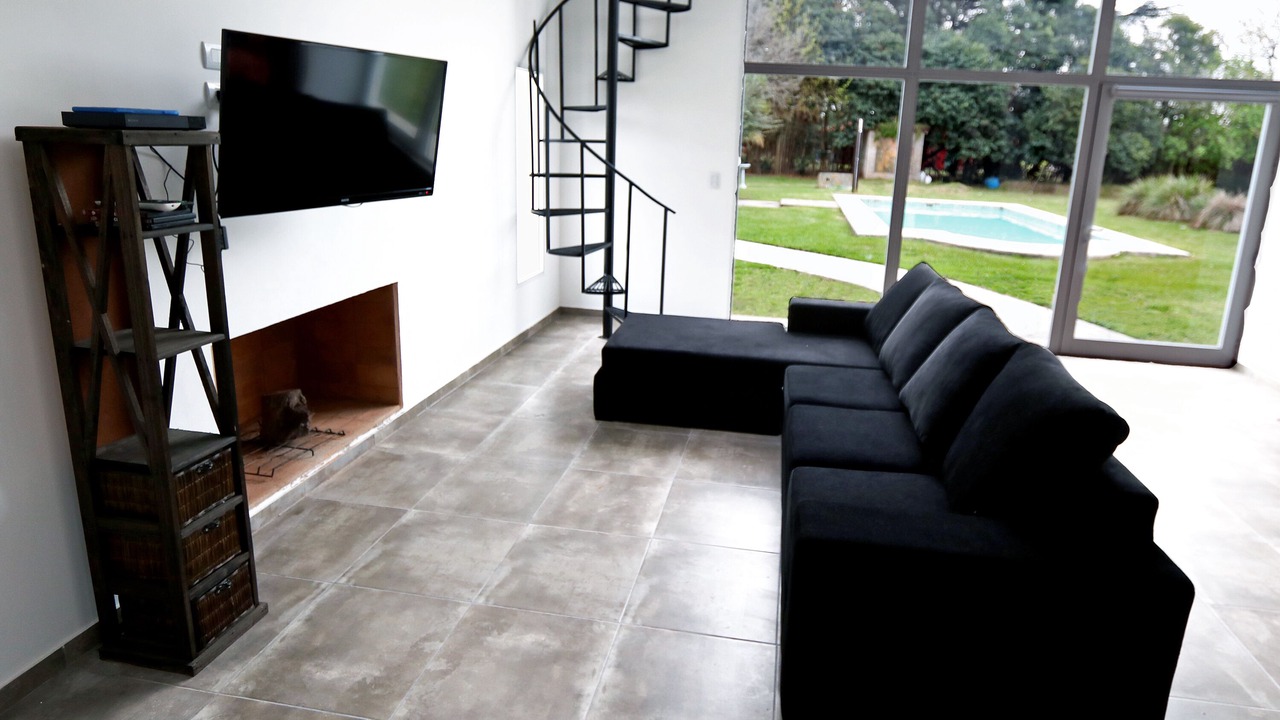 Photo of Livingroom in Roldan