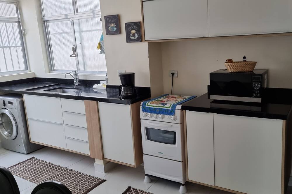 Photo of Kitchen in Tombo