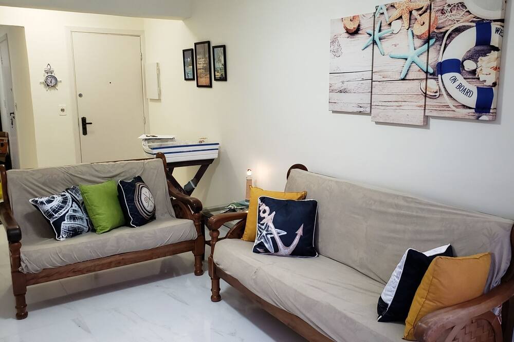 Photo of Livingroom in Tombo