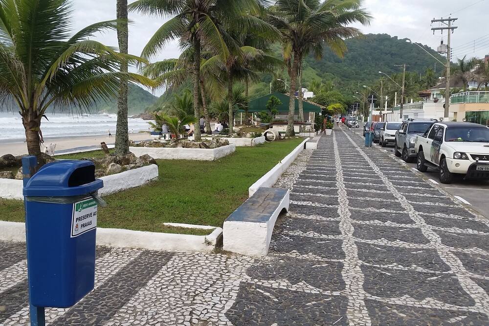Photo of Outdoor in Tombo