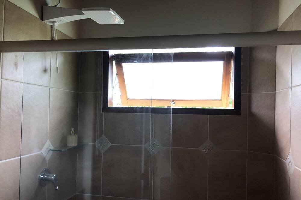 Photo of Bathroom in Pontal