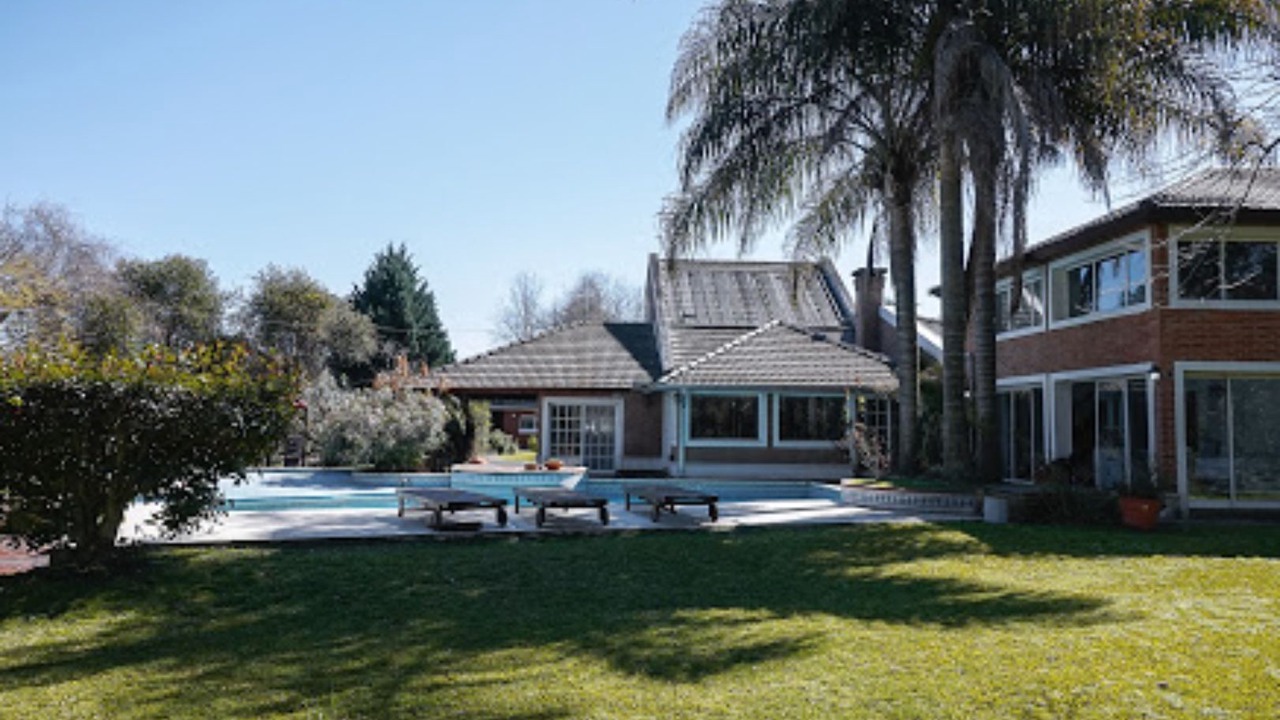 Photo of Outdoor in Pilar Centro