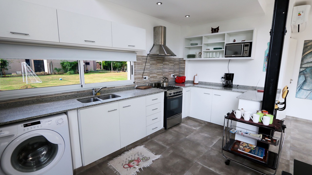 Photo of Kitchen in Roldan
