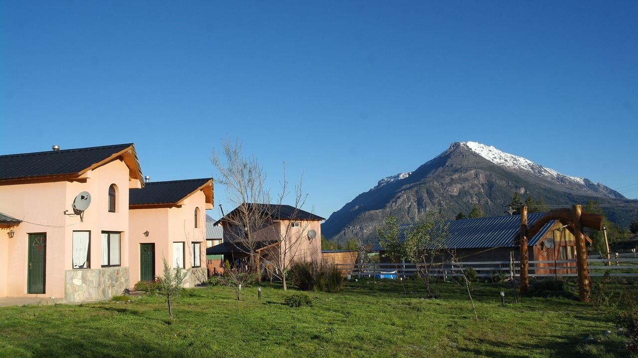 Photo of Buildings in El Hoyo