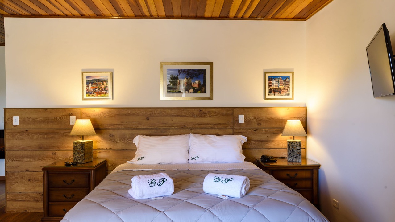 Photo of Bedroom in Vila Everest