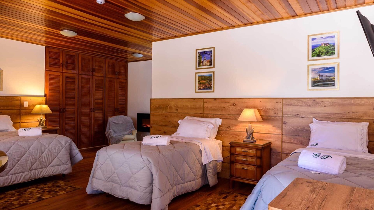 Photo of Bedroom in Vila Everest