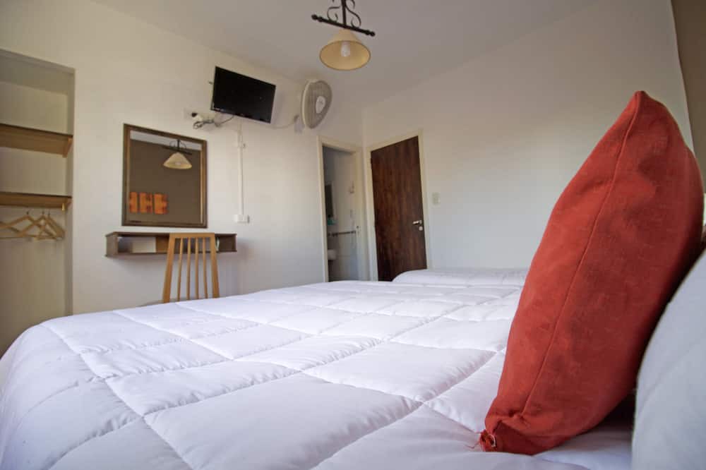 Photo of Bedroom in Miramar