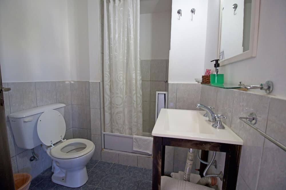 Photo of Bathroom in Miramar