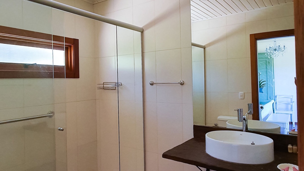 Photo of Bathroom in Gramado