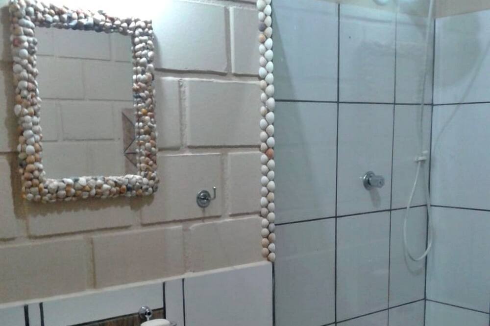 Photo of Bathroom in Itamambuca