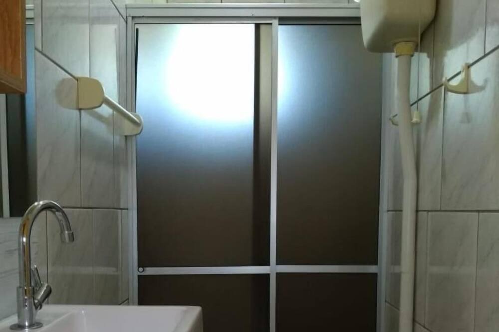 Photo of Bathroom in Presidente Castello Branco