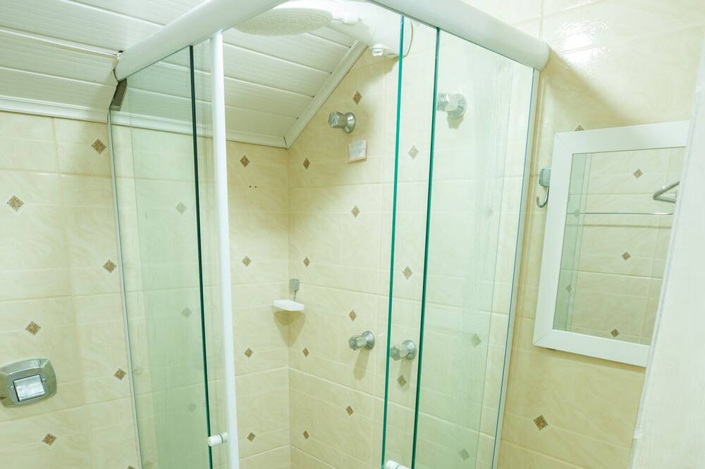 Photo of Bathroom in Jaguaribe