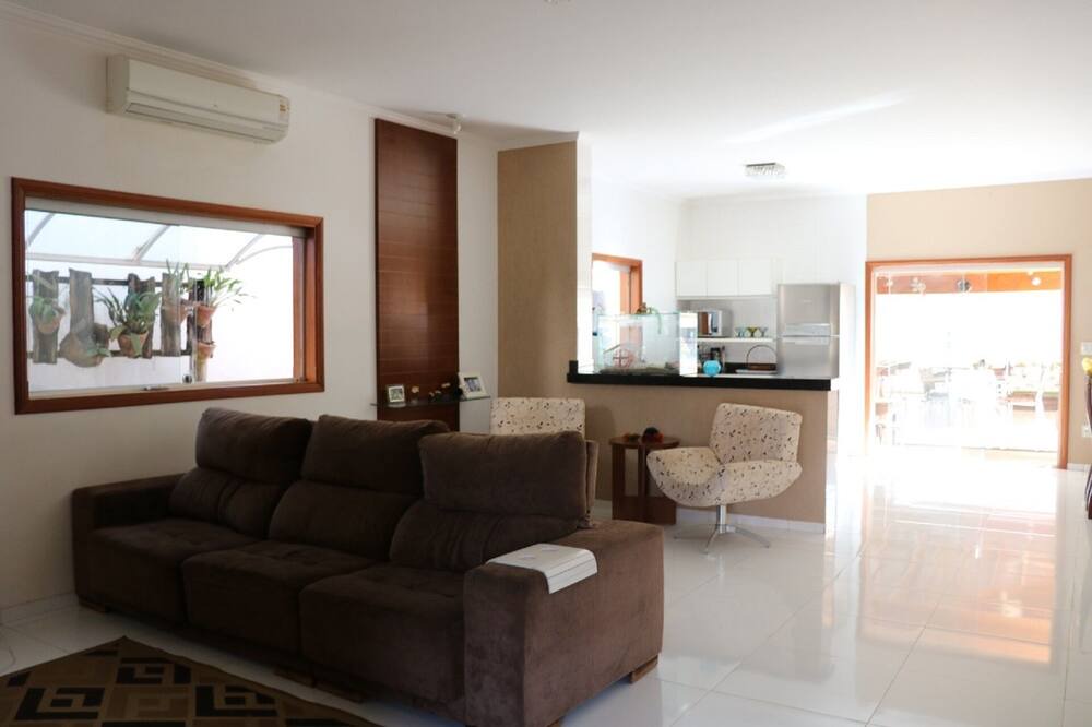 Photo of Livingroom in Olimpia