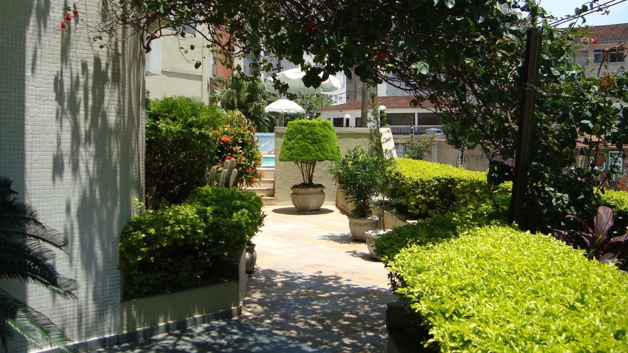 Photo of Outdoor in Tombo