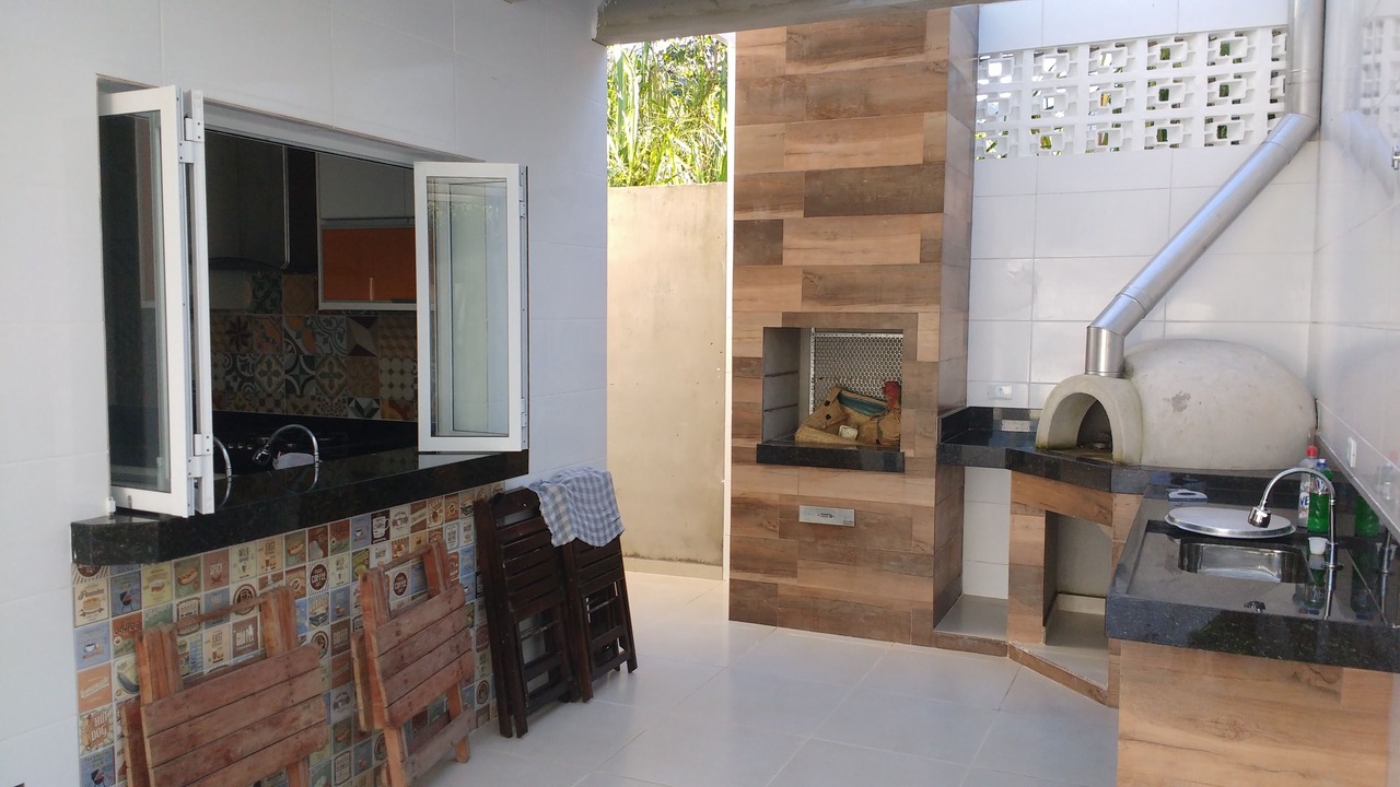 Photo of Kitchen in Caraguatatuba