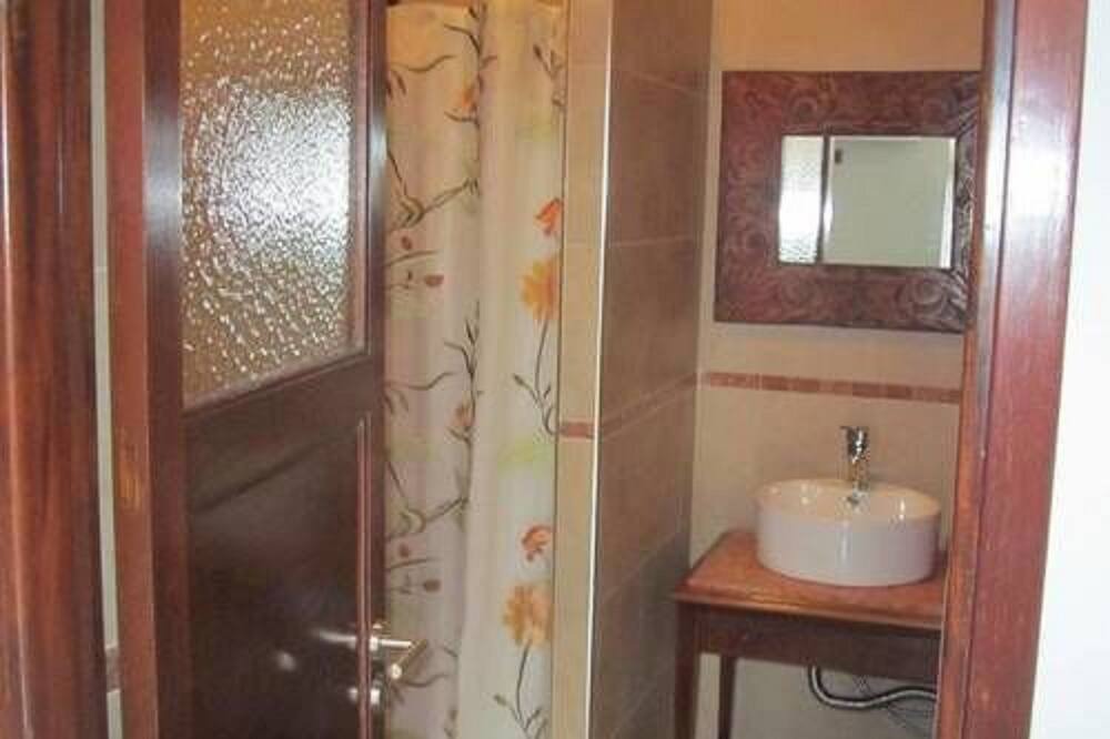 Photo of Bathroom in Ezeiza