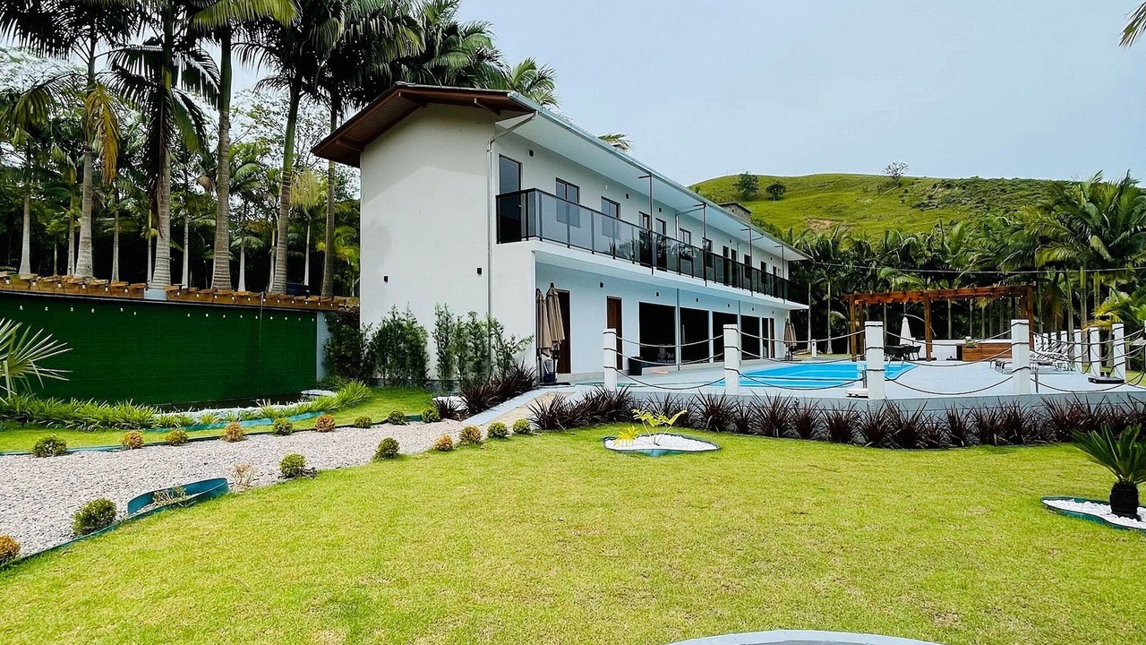Photo of Outdoor in Angelina