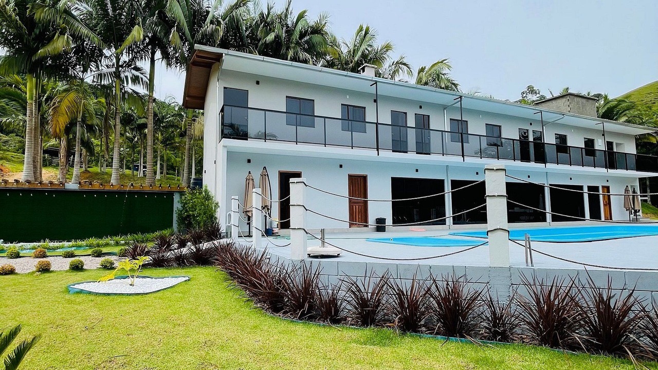 Photo of Outdoor in Angelina