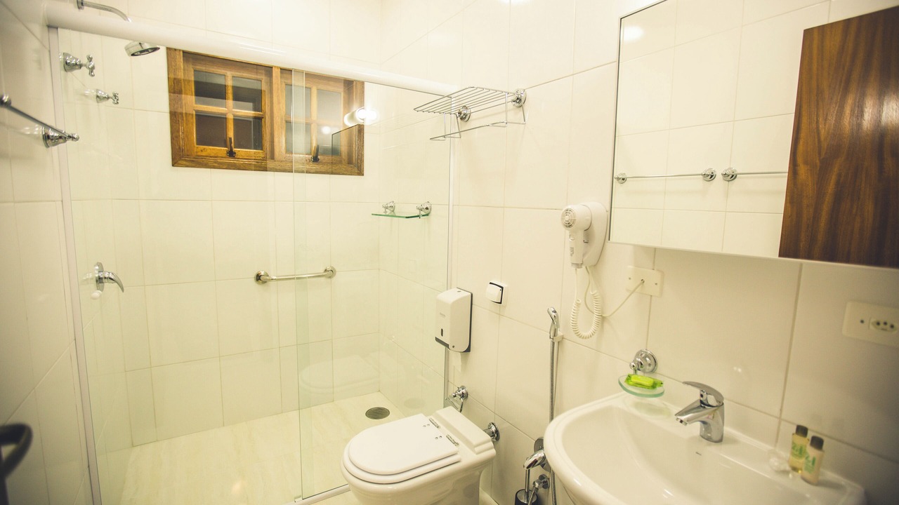 Photo of Bathroom in Vila Everest