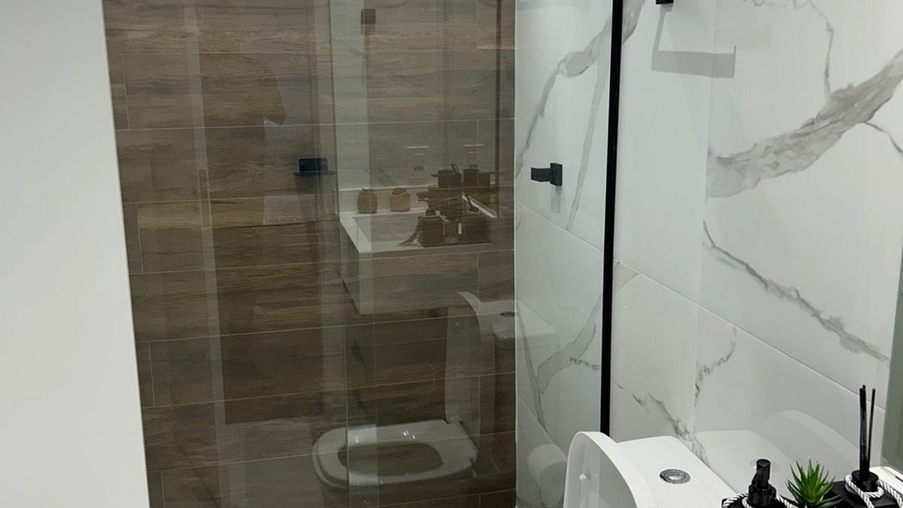 Photo of Bathroom in Extrema