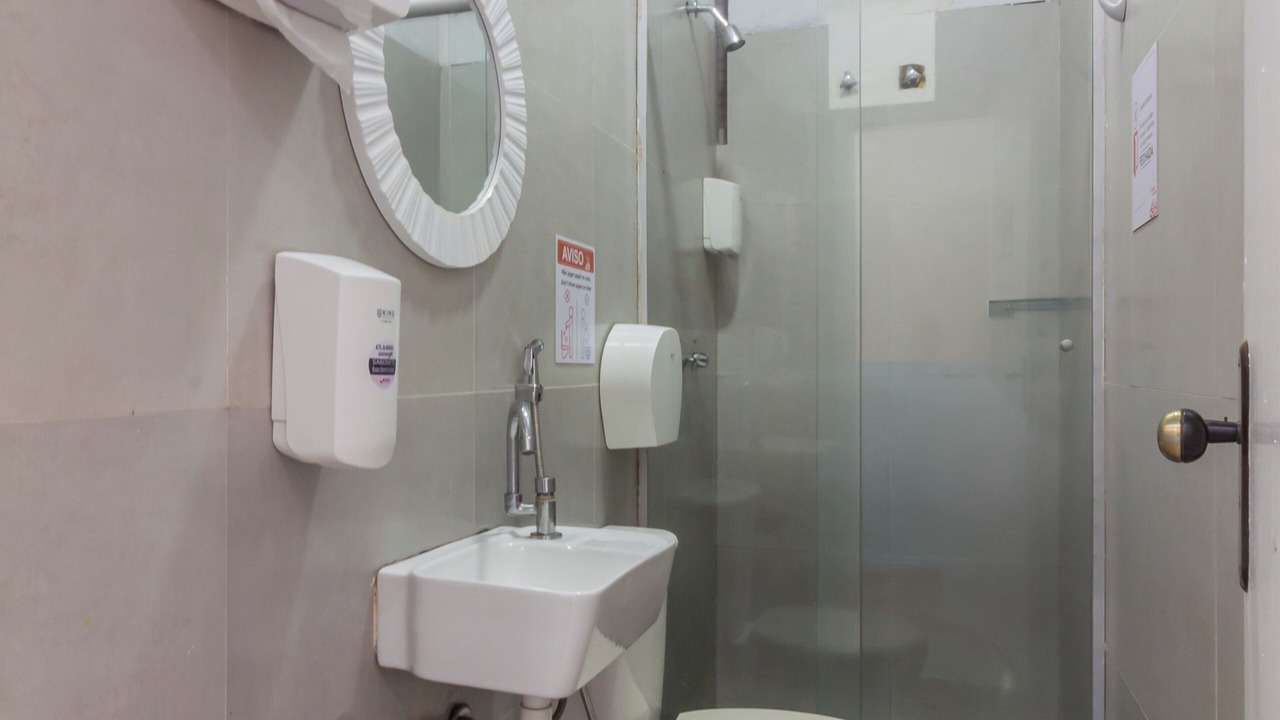 Photo of Bathroom in Leblon