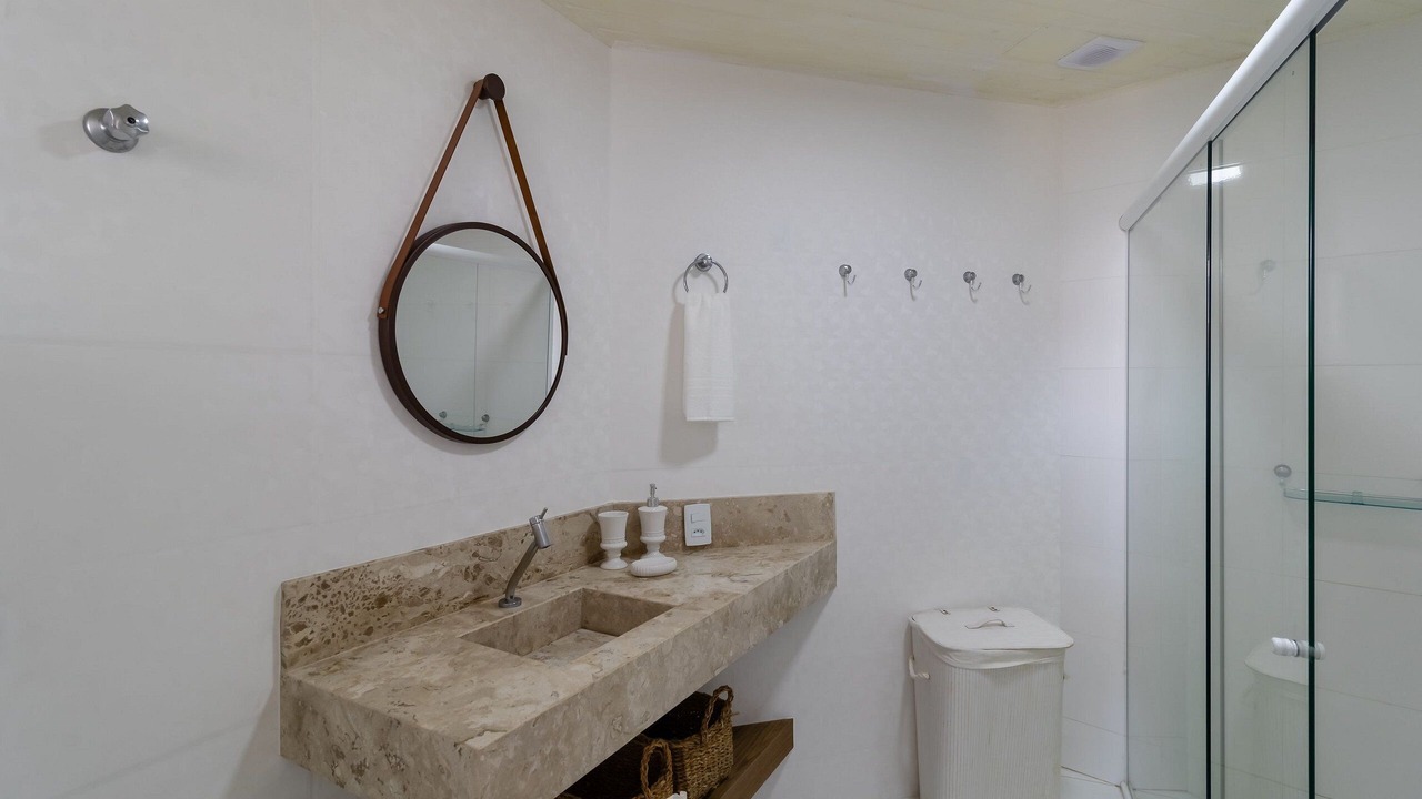 Photo of Bathroom in Ingleses Sul