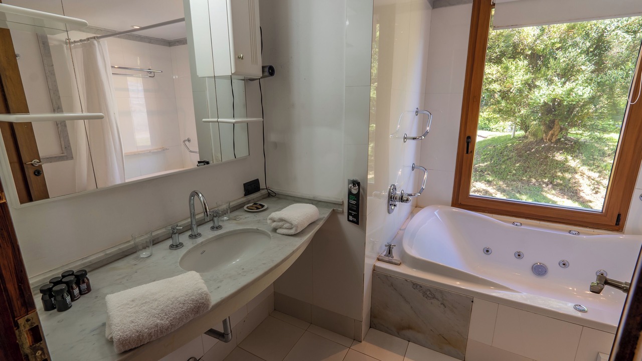 Photo of Bathroom in Angostura