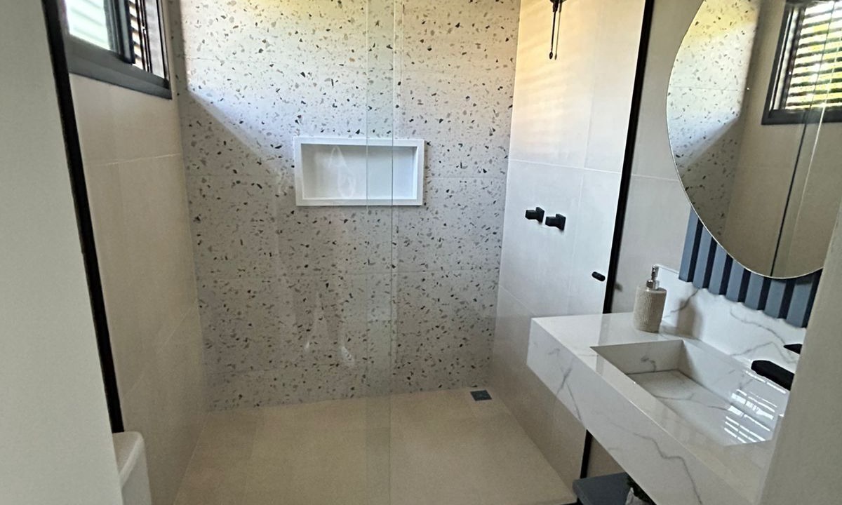 Photo of Bathroom in Vila Esperanca