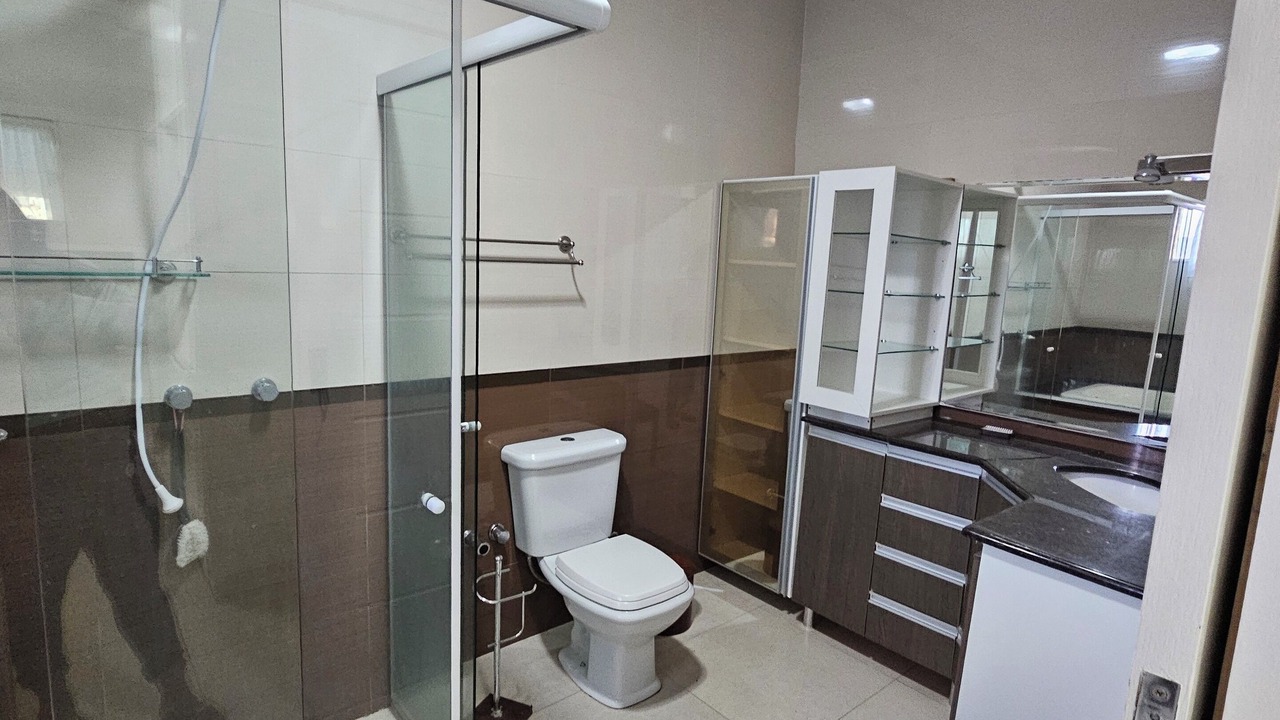 Photo of Bathroom in Ingleses Sul