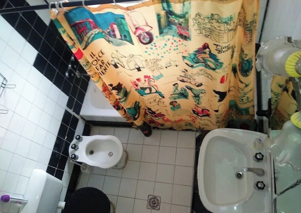 Photo of Bathroom in Barrio Centro