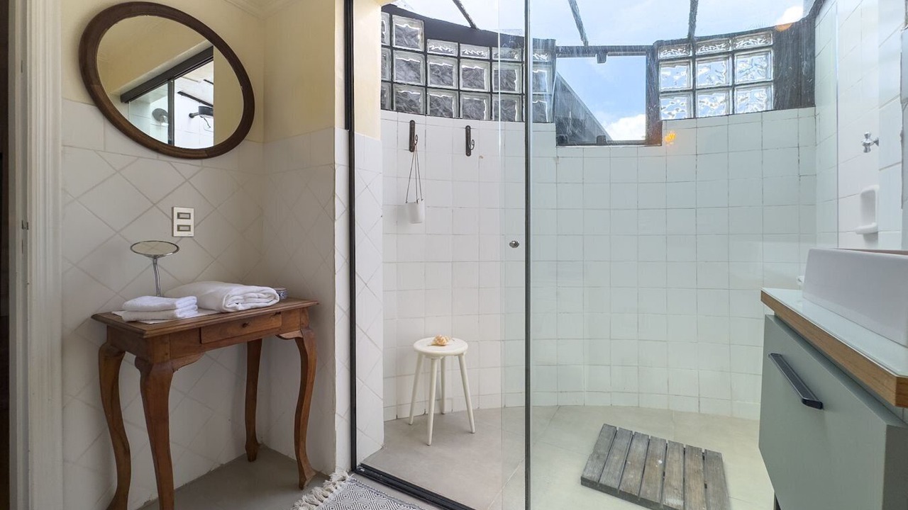 Photo of Bathroom in Carapicuiba