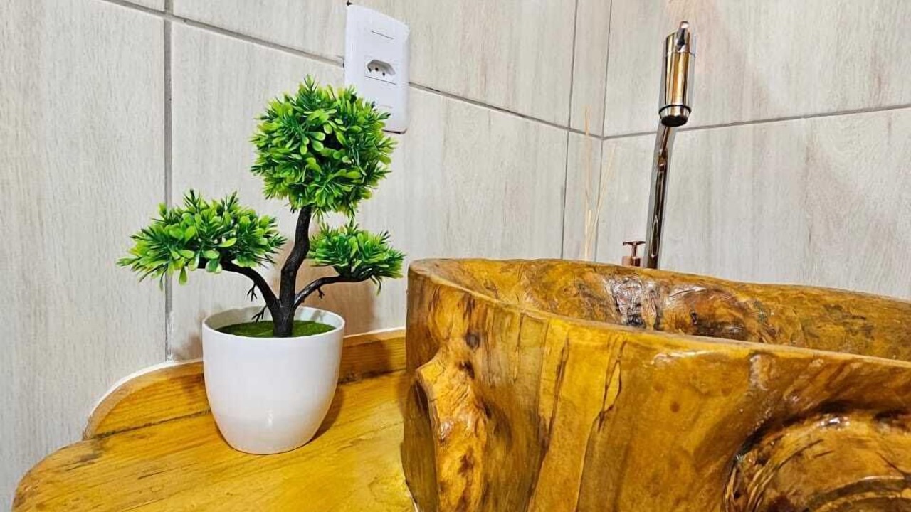 Photo of Bathroom in Camanducaia