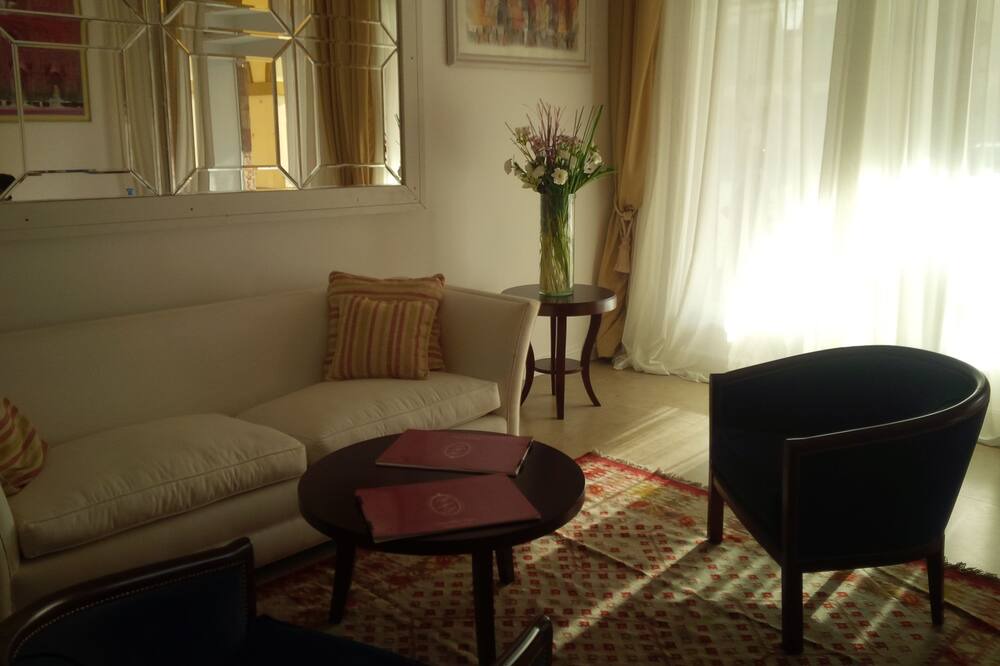 Photo of Livingroom in Lujan