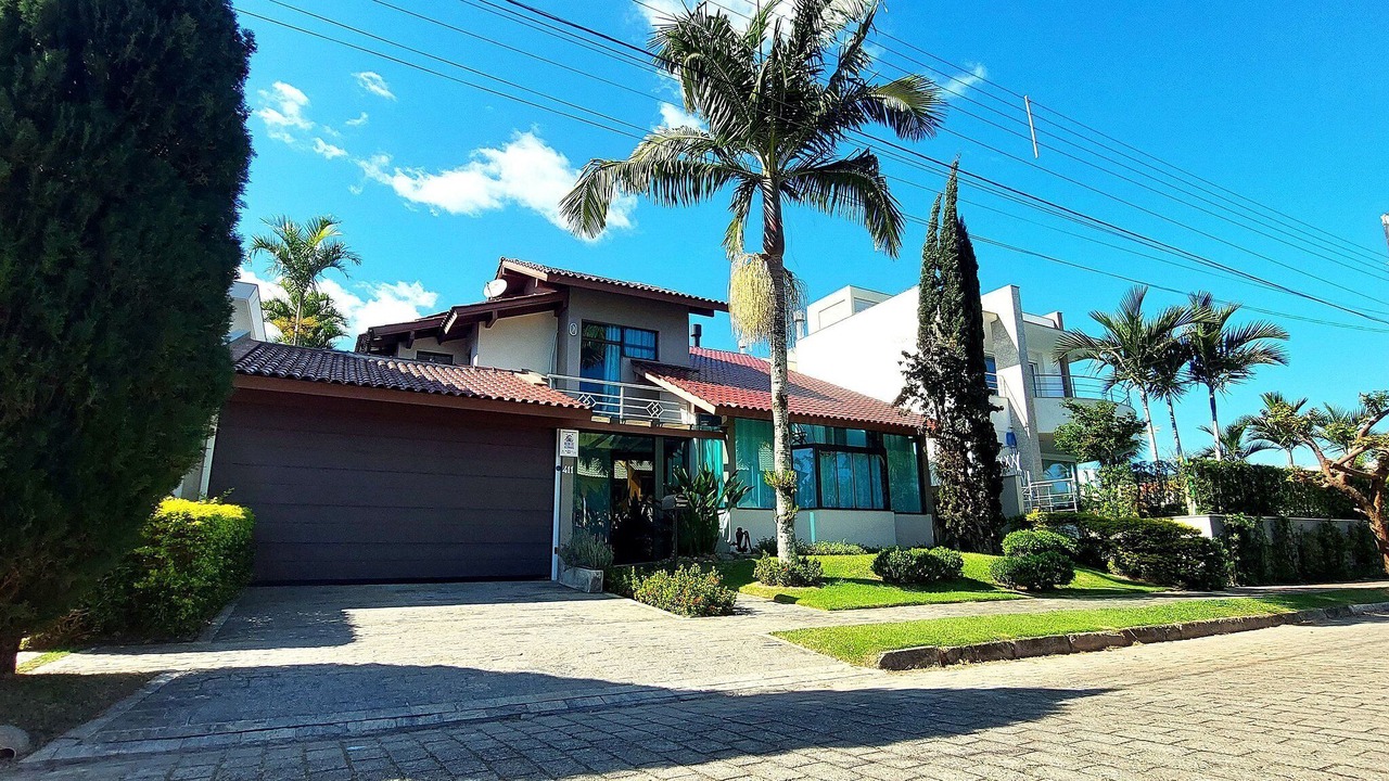 Photo of Outdoor in Jurere