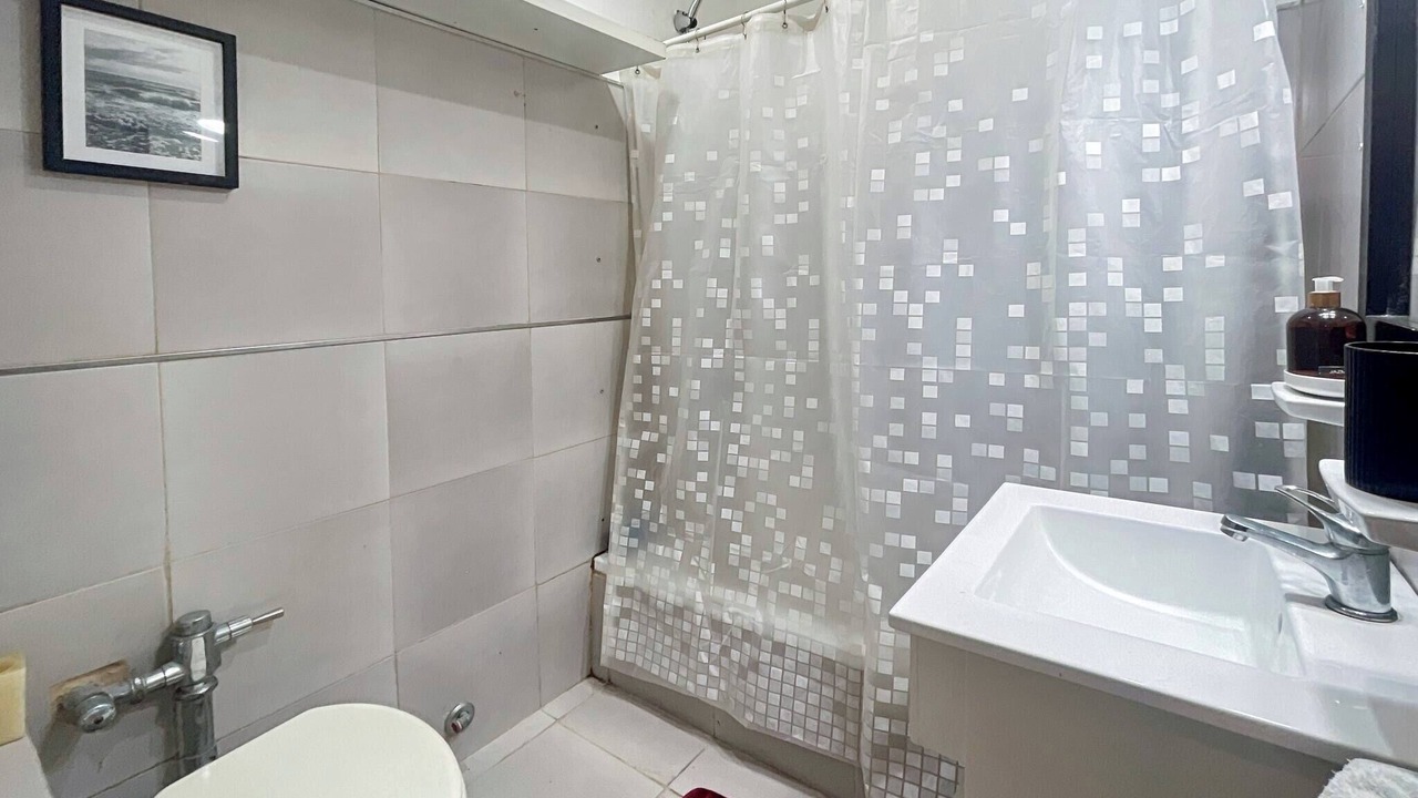 Photo of Bathroom in Congreso