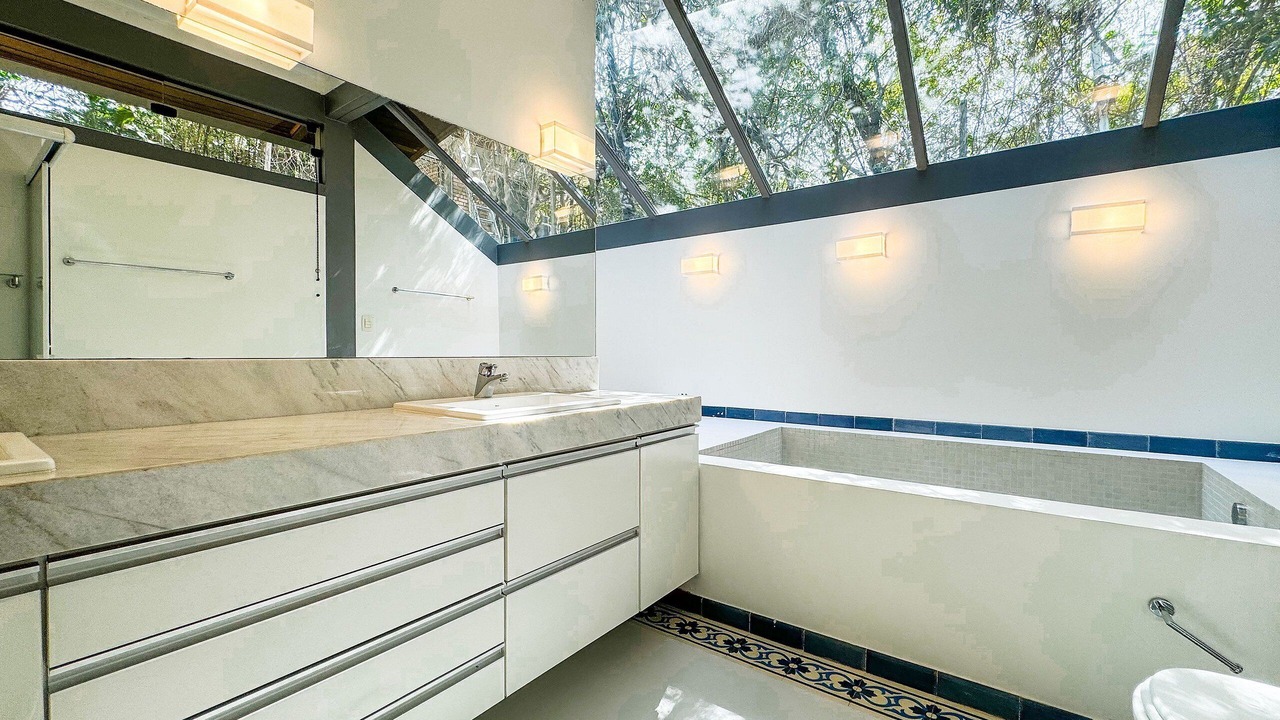 Photo of Bathroom in Jandira