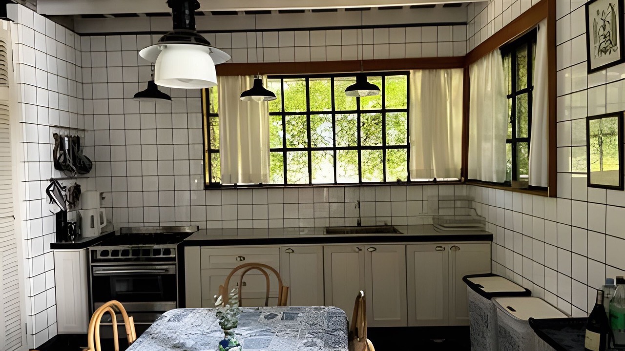 Photo of Kitchen in Abbott