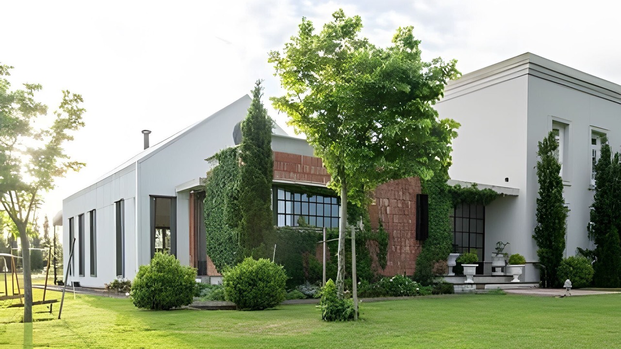 Photo of Outdoor in Abbott