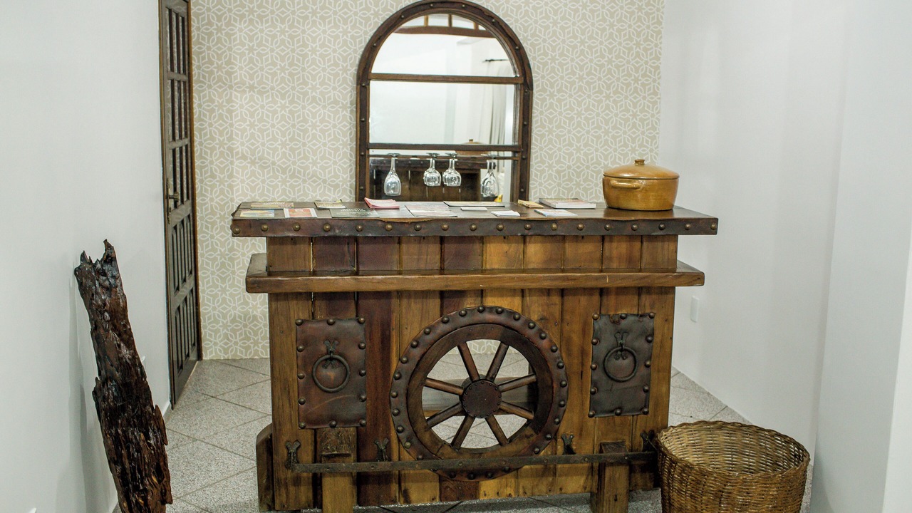 Photo of Others in Amizade