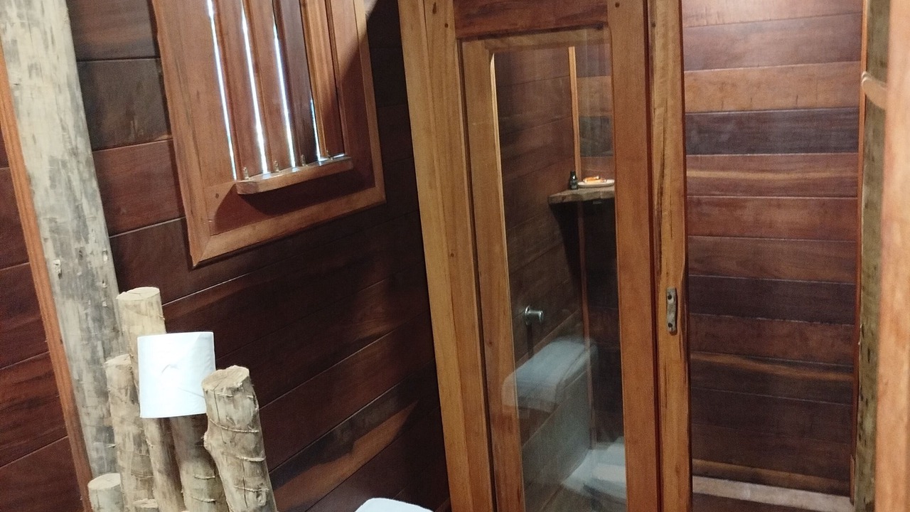 Photo of Bathroom in Moitas