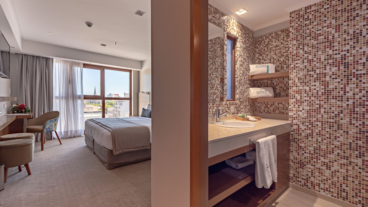 Photo of Bedroom in La Perla