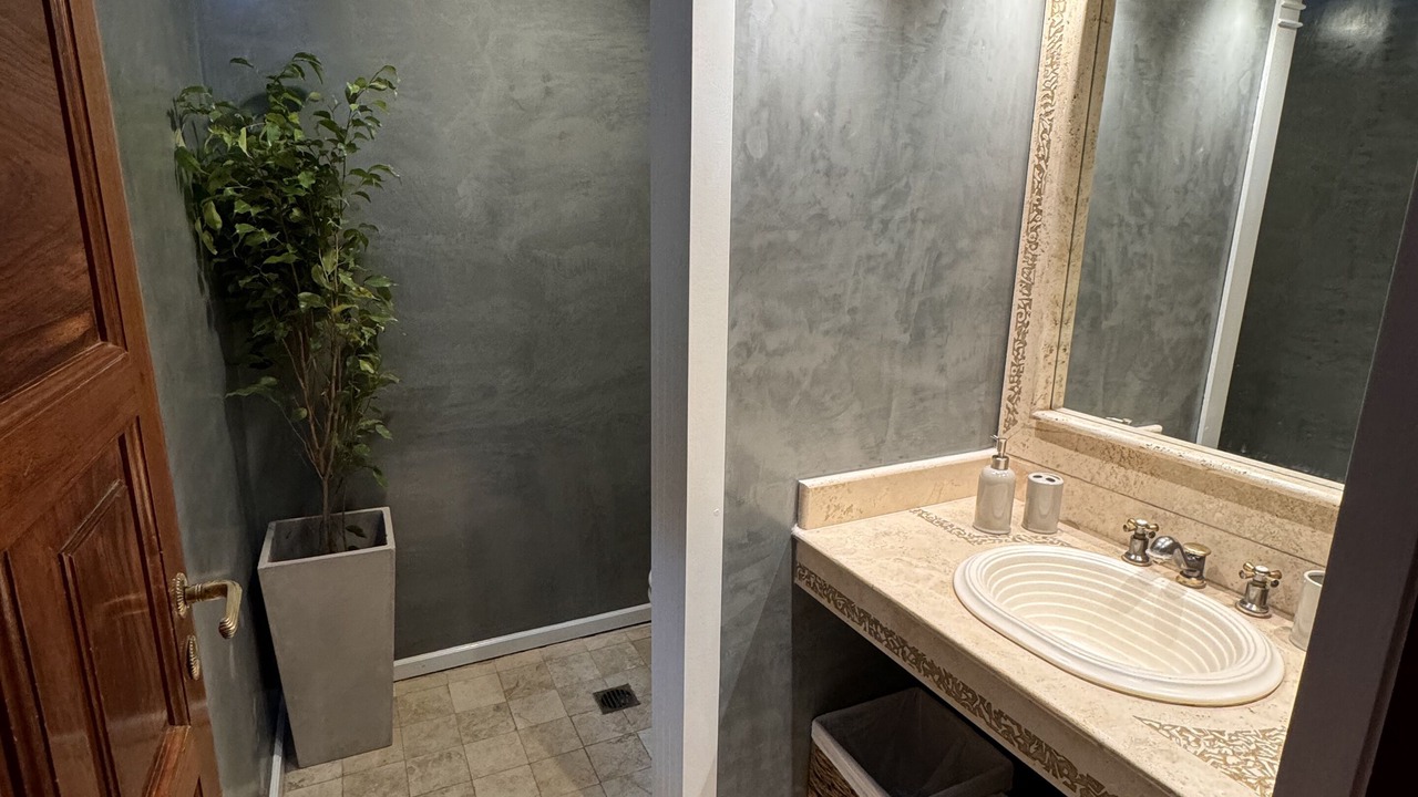 Photo of Bathroom in Mendoza City Center